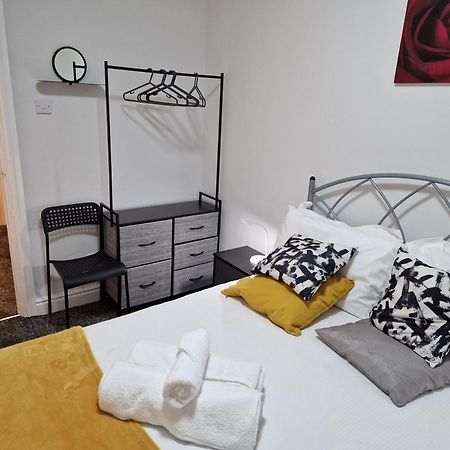 Birtley'S Diamond 3 Bed Apt, Sleeps 6 Guests Birtley  Exterior foto