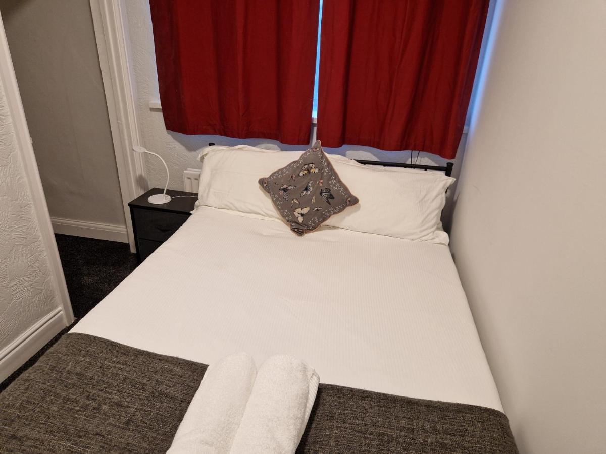 Birtley'S Diamond 3 Bed Apt, Sleeps 6 Guests Birtley  Exterior foto