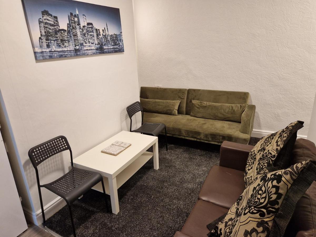 Birtley'S Diamond 3 Bed Apt, Sleeps 6 Guests Birtley  Exterior foto